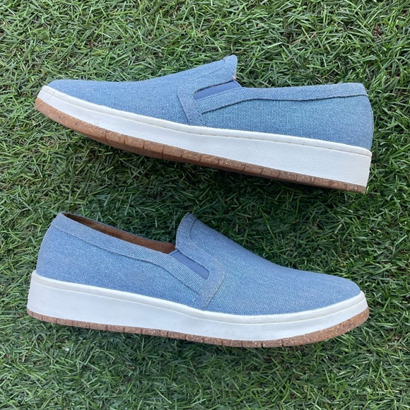 Aetrex Denim Cameron Slip On Sneakers Sz(8.5) - Picture 2 of 7
